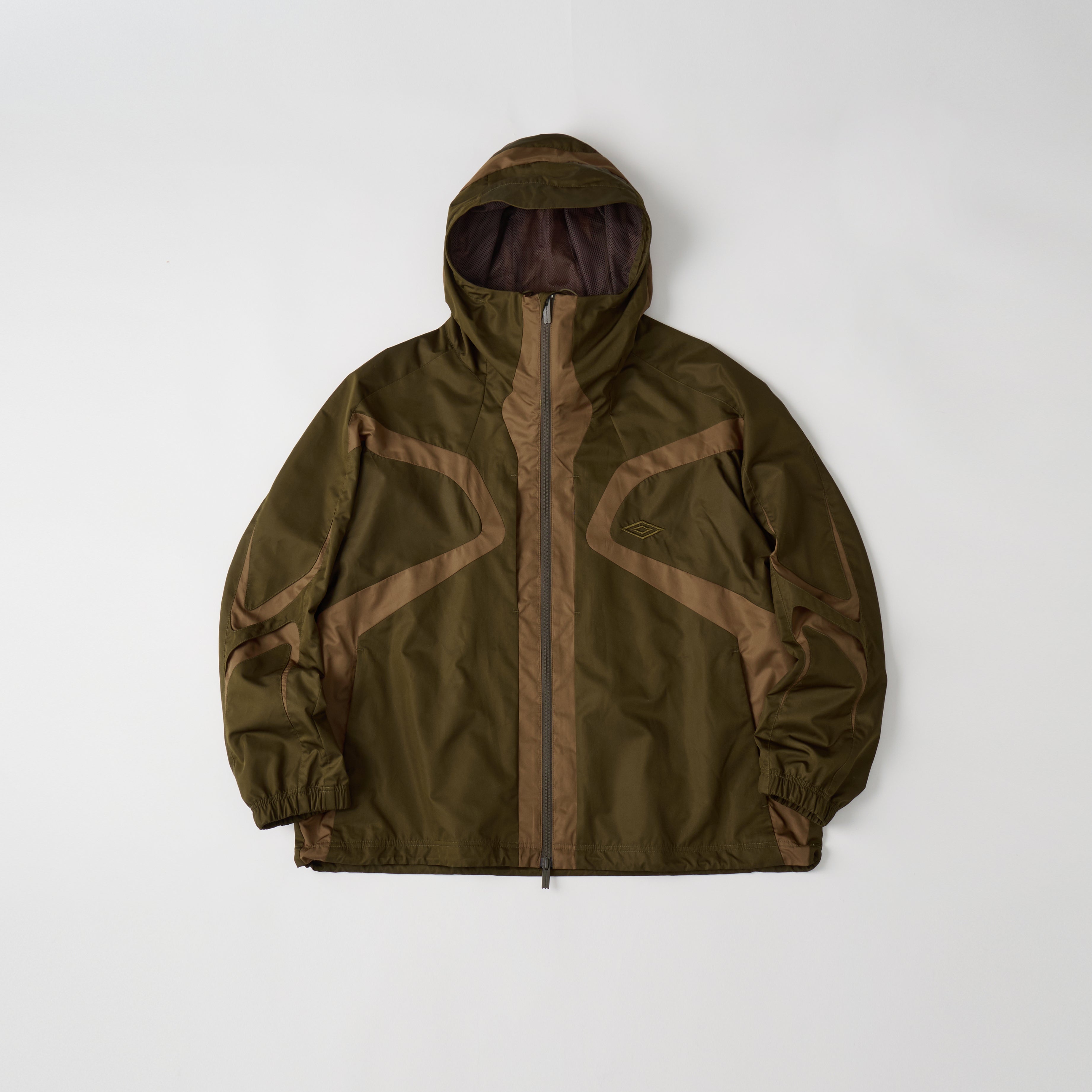 OUTER – White Mountaineering OFFICIAL WEB SITE.