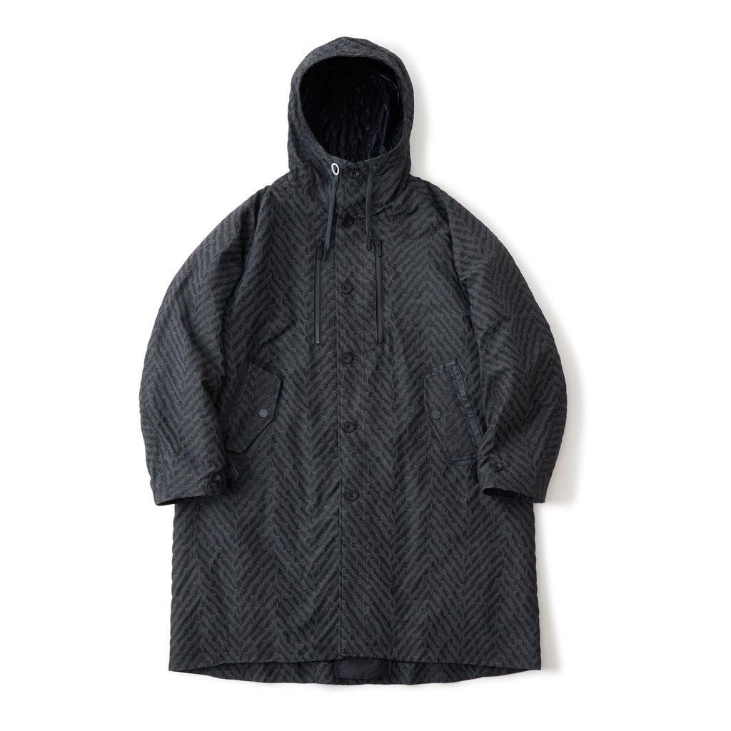 DiAPLEX HERRINGBONE JACQUARD HOODED COAT – White Mountaineering