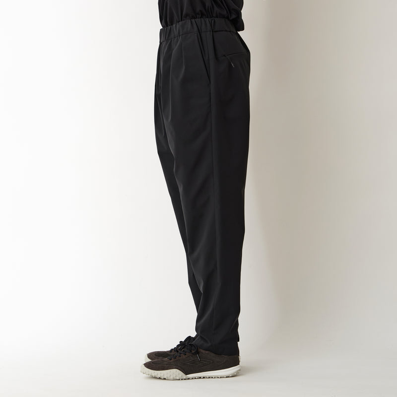 SOLOTEX 3 TUCK EASY TAPERED PANTS