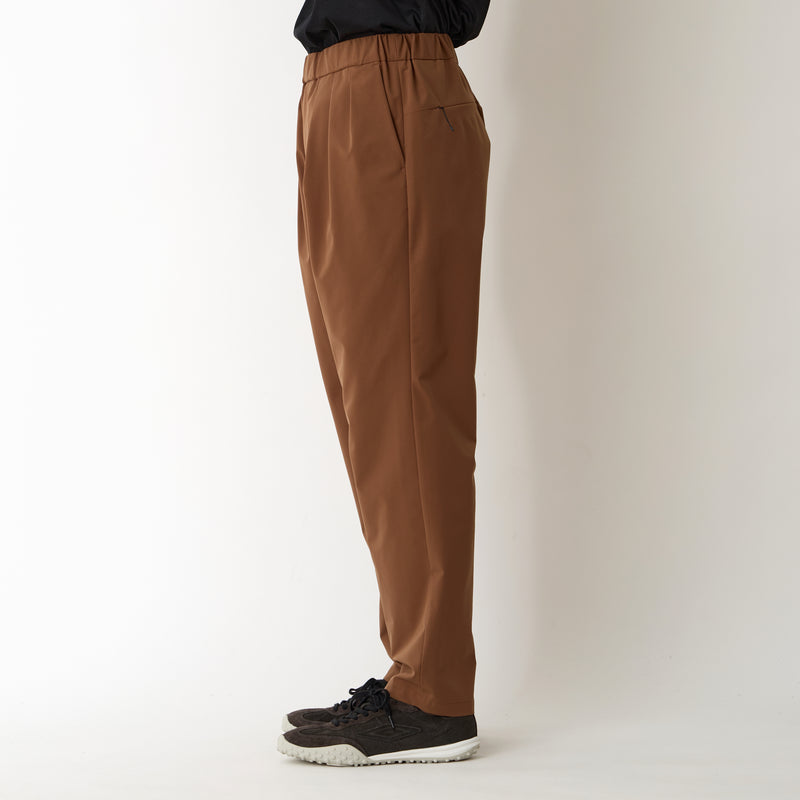 SOLOTEX 3 TUCK EASY TAPERED PANTS