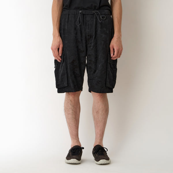 WM × WILD THINGS DIGITAL CAMO CARGO SHORT PANTS