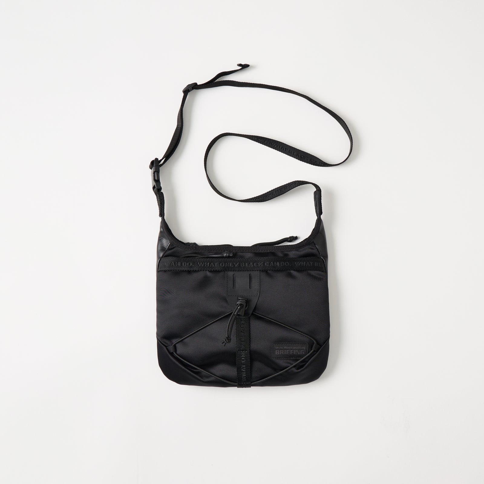 WM × BRIEFING EVERYDAY SACOCHE - White Mountaineering®︎ – White