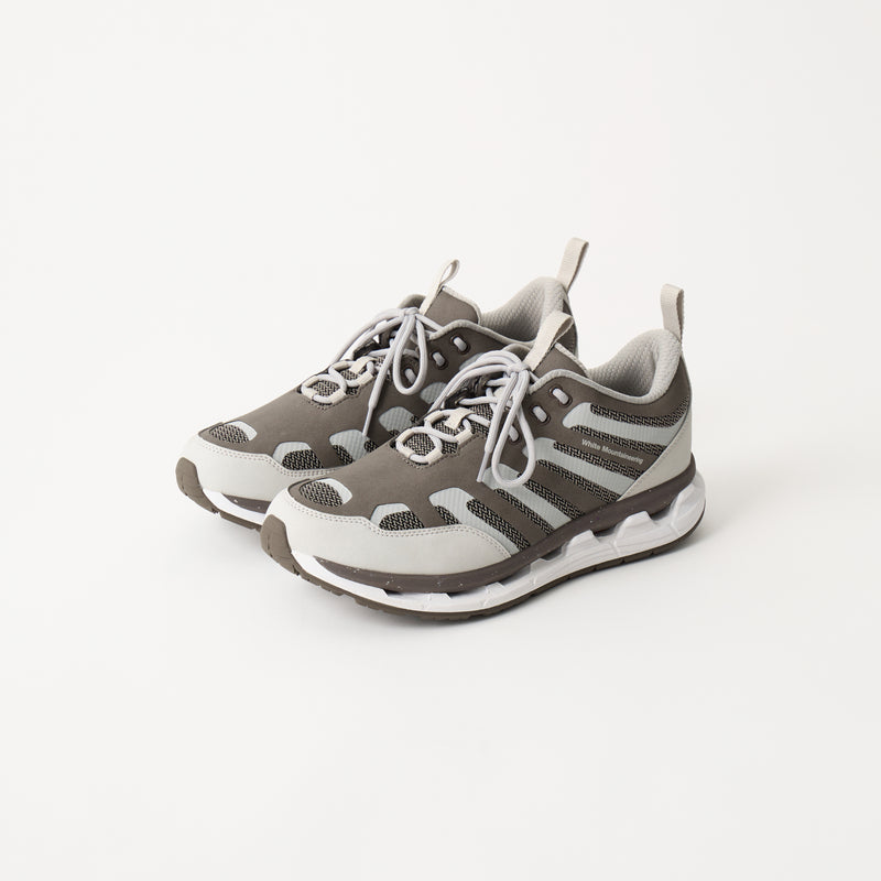 MOISTHROUGH360 WATERPROOF SNEAKER - White Mountaineering
