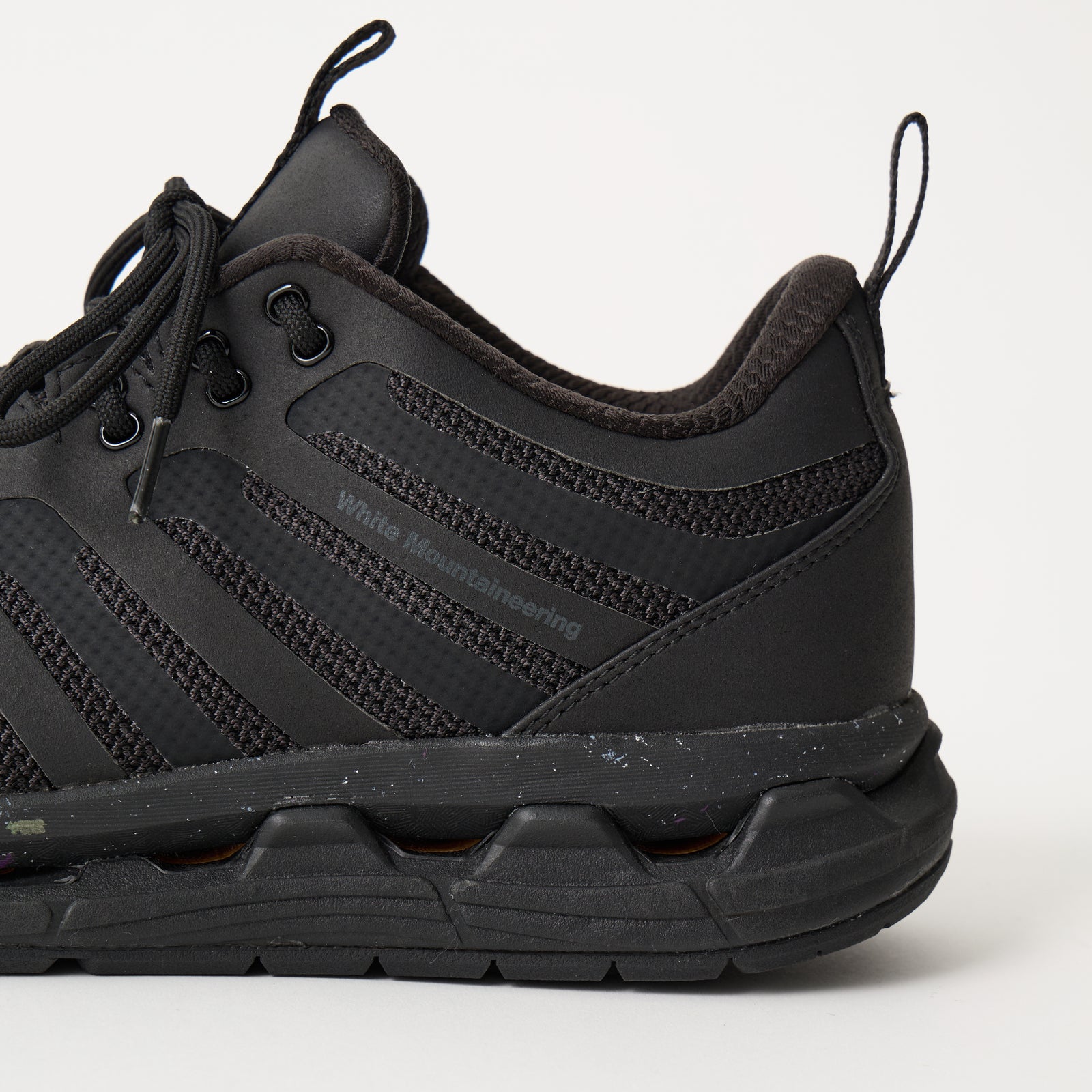 MOISTHROUGH360 WATERPROOF SNEAKER - White Mountaineering 