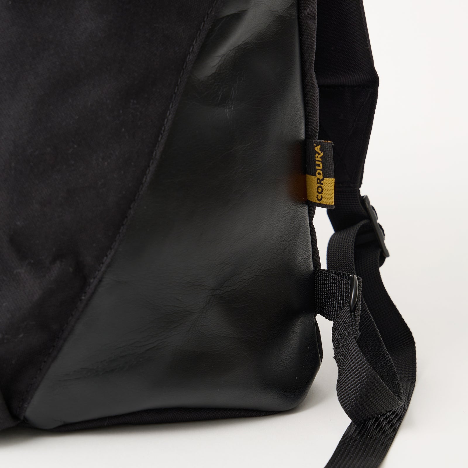 WM × KELTY DAY PACK - White Mountaineering®︎ – White 