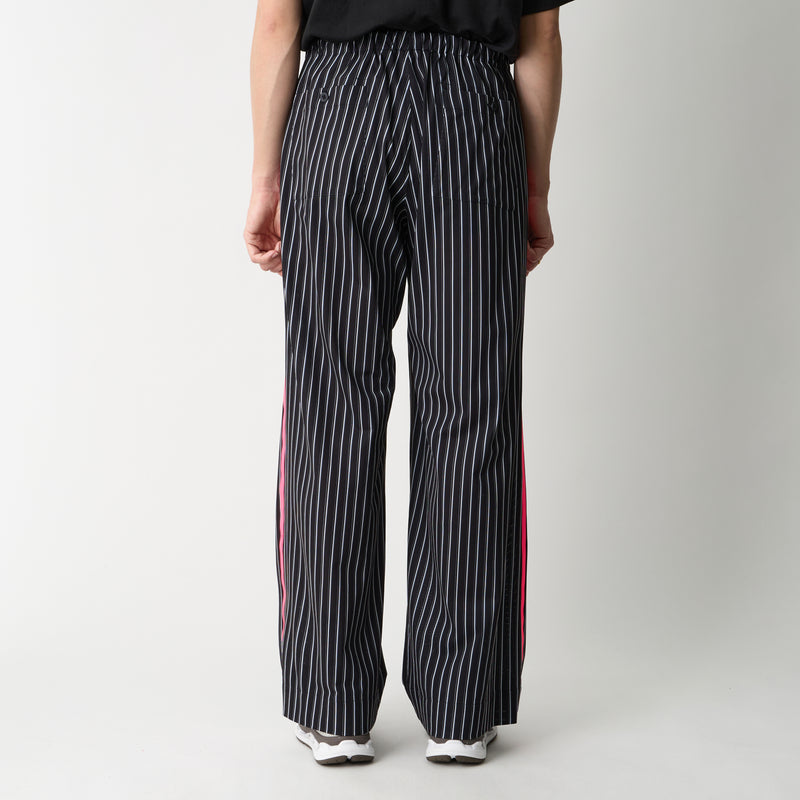 STRIPE 2 TUCK WIDE PANTS - White Mountaineering®︎ – White