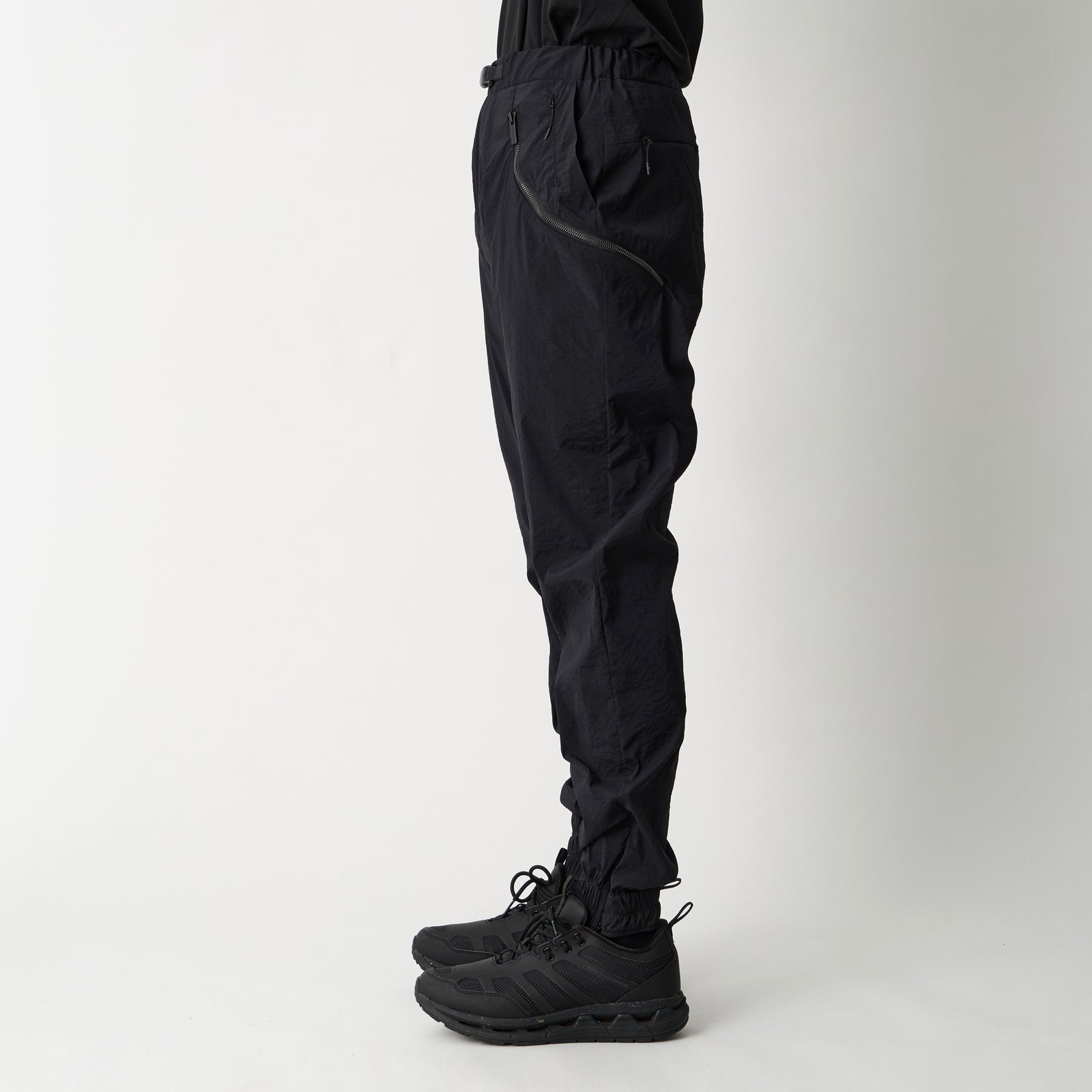 パンツ White Mountaineering LEATHER EASY PANTS EASY JOGGER PANTS - White Mountaineering®︎ – White Mountaineering