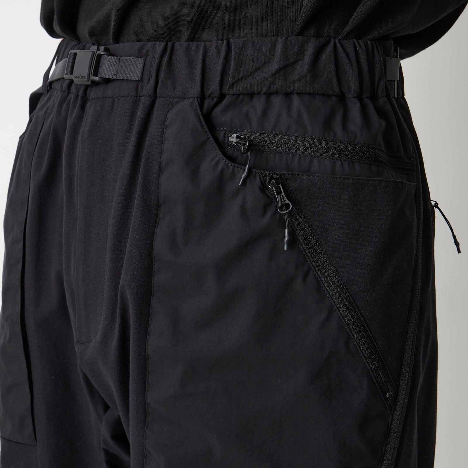 EASY SHORT PANTS - White Mountaineering®︎ – White Mountaineering