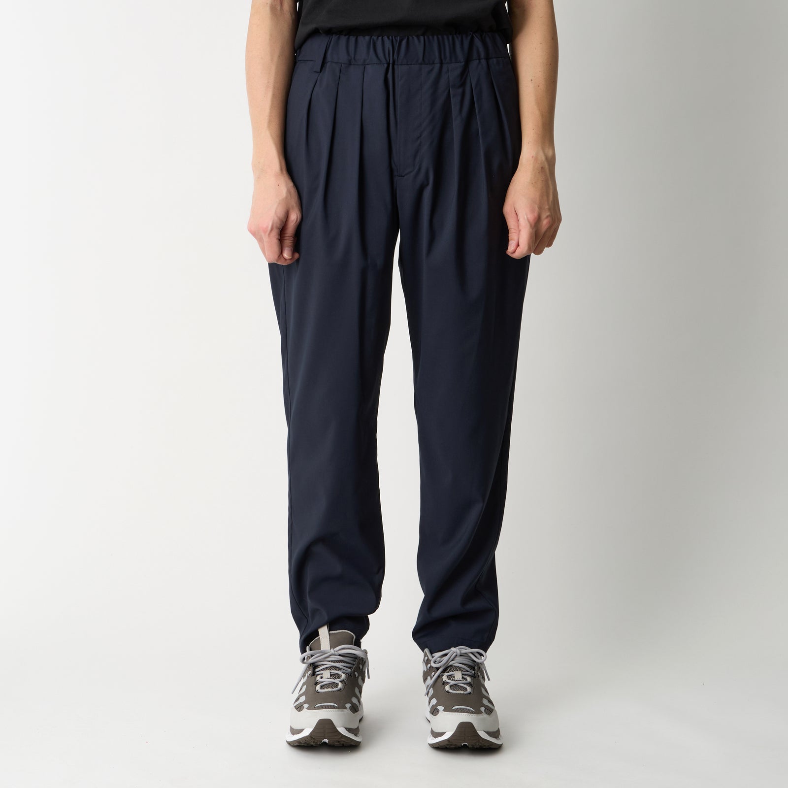 3 TUCK EASY TAPERED PANTS - White Mountaineering®︎ – White