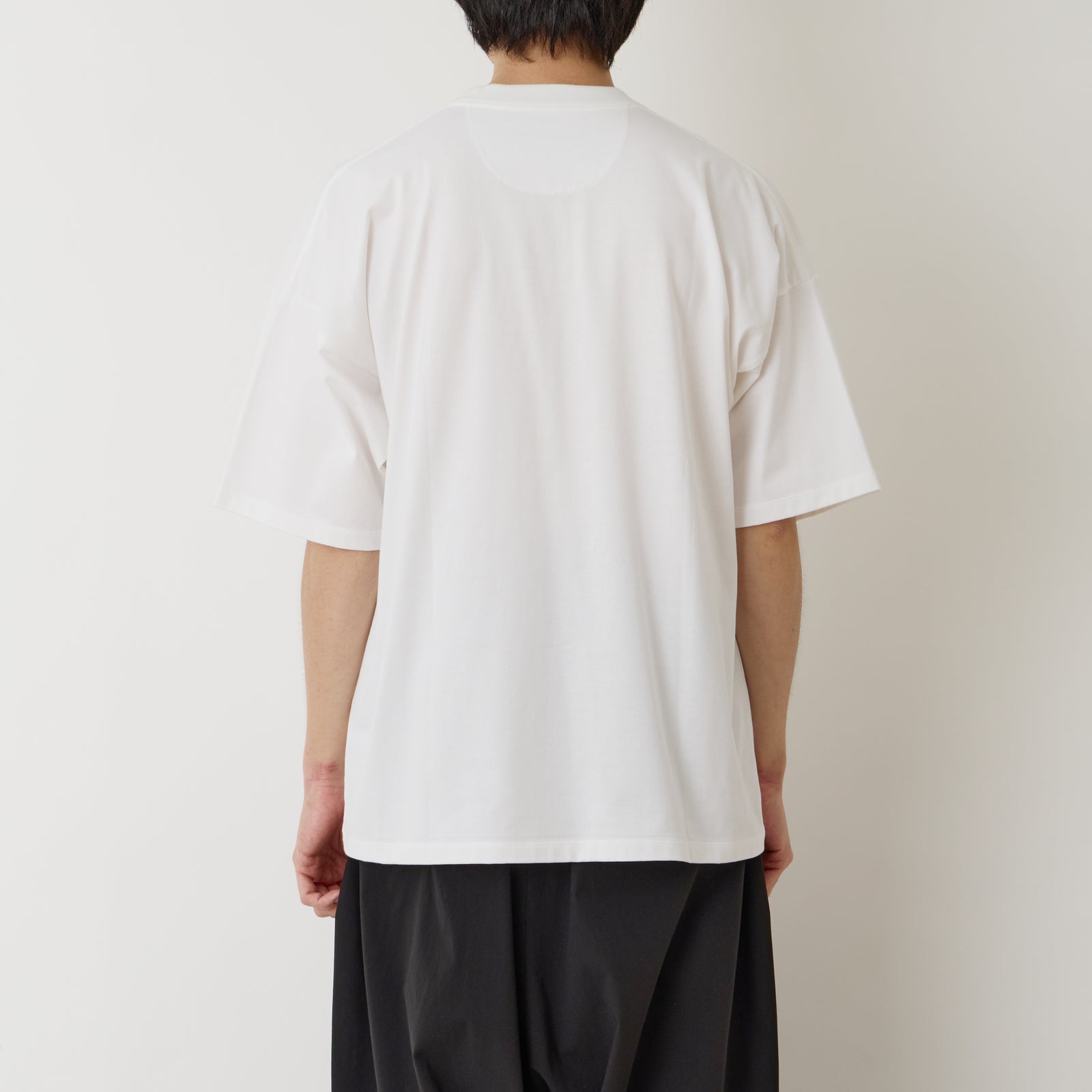 WHITE MOUNTAINEERING - ホワイトマウンテニアリング ボーダー柄 長袖 Tシャツ 0 ネイビー×アイボリー WHITE MOUNTAINEERING ロンT レディース BROAD SHIRT - White Mountaineering®︎ – White Mountaineering