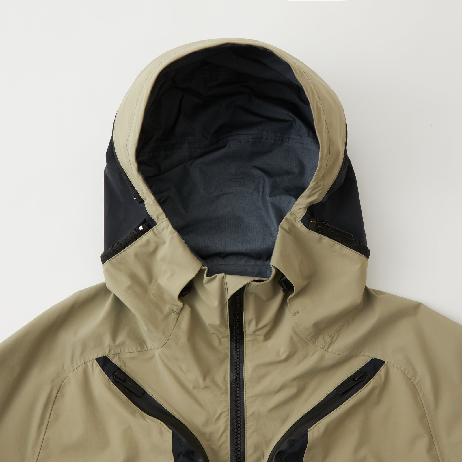 GORE-TEX 3L JACKET - White Mountaineering®︎ – White Mountaineering OFFICIAL  WEB SITE.