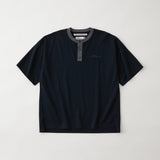 HENLEY NECK T-SHIRT