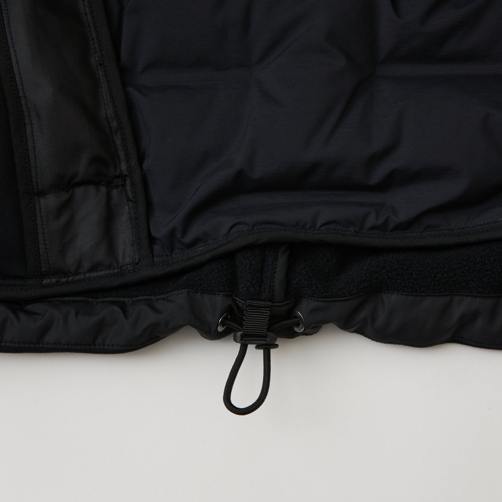 SEAMLESS DOWN JACKET - White Mountaineering®︎ – White
