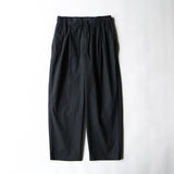 2 TUCKED WIDE PANTS