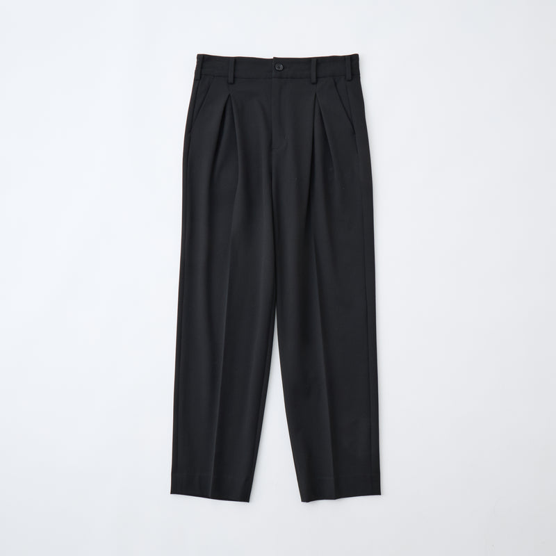 2 TUCK PANTS