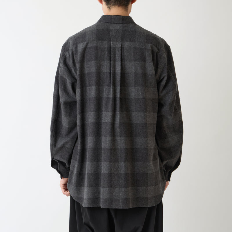 GUSSET SLEEVE PULLOVER SHIRT