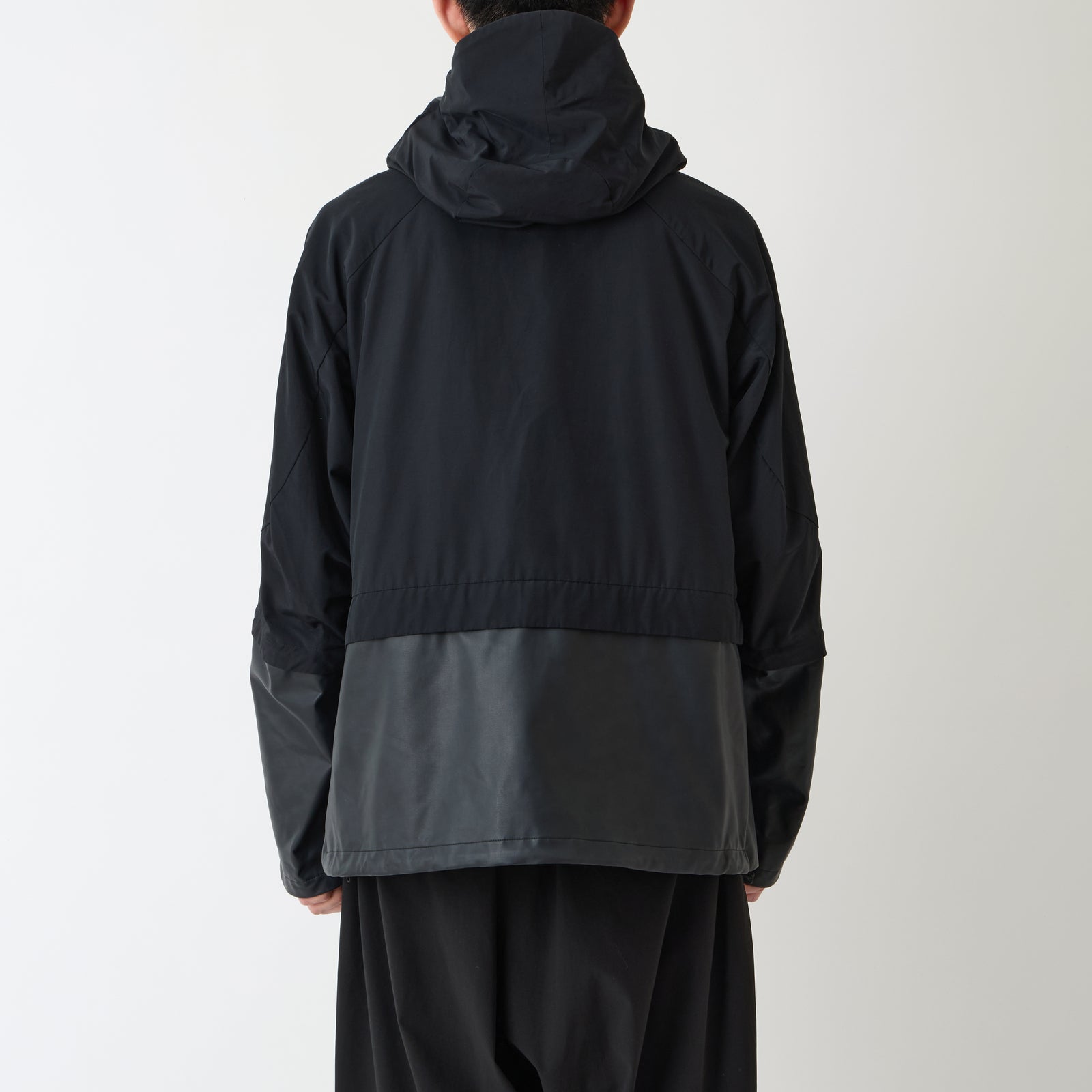 WINDSTOPPER ZIP OFF MOUNTAIN PARKA - White mountaineering