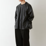 W FACE FAUX LEATHER REVERSIBLE PULLOVER