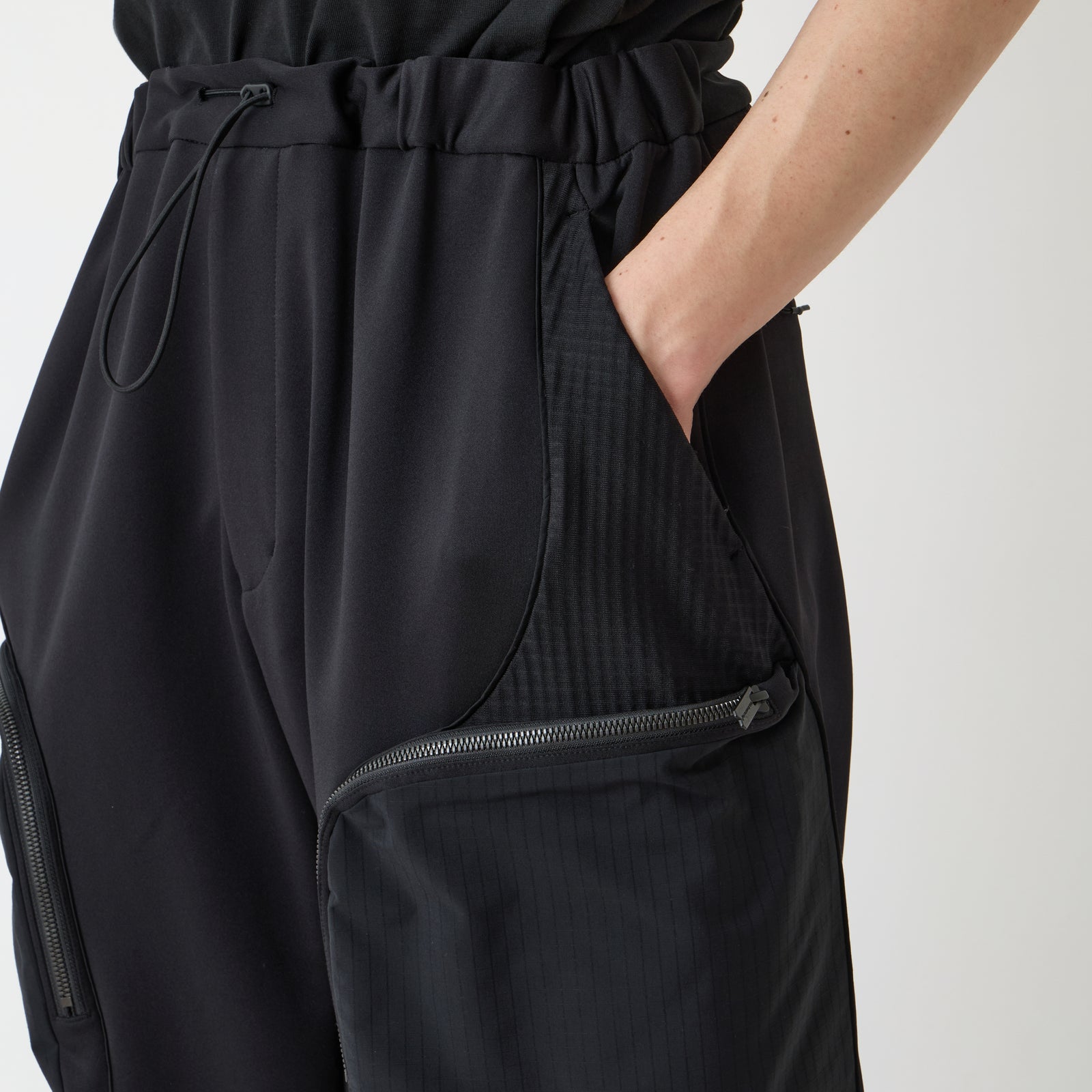 EASY CARGO PANTS - White mountaineering®︎ – White Mountaineering