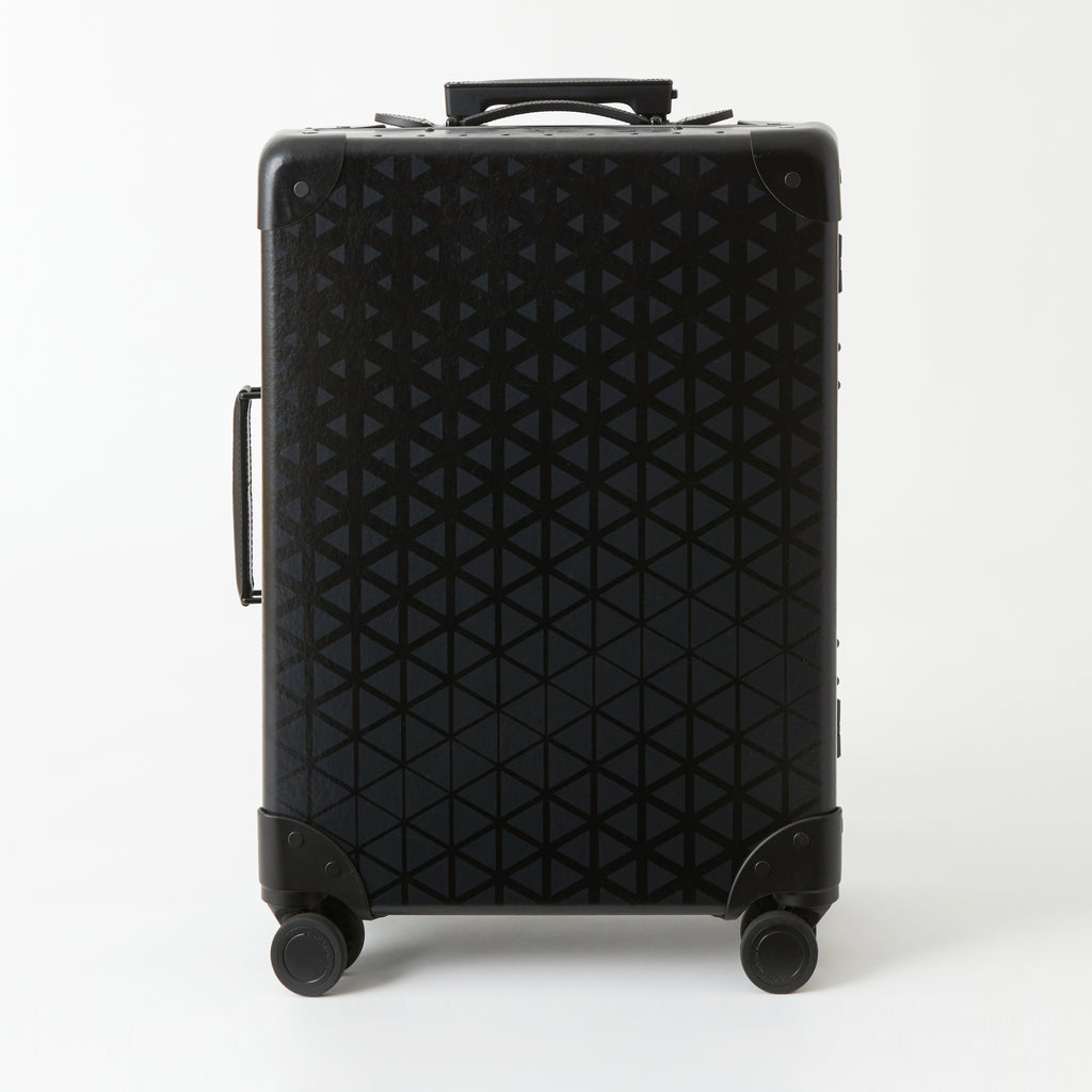 WM × GLOBE-TROTTER 'CARRY-ON' - White Mountaineering®︎ – White