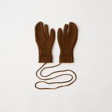 RACCOON KNIT MITTEN