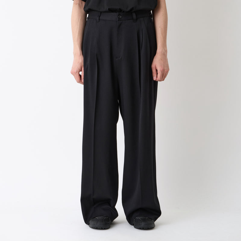 3 TUCK WIDE PANTS