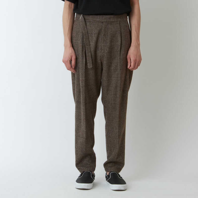 GLEN CHECK 1 TUCK PANTS