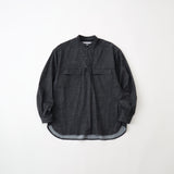 CHAMBRAY PULLOVER SHIRT