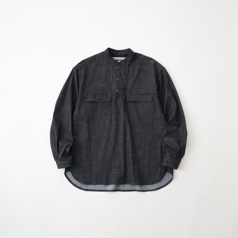 CHAMBRAY PULLOVER SHIRT