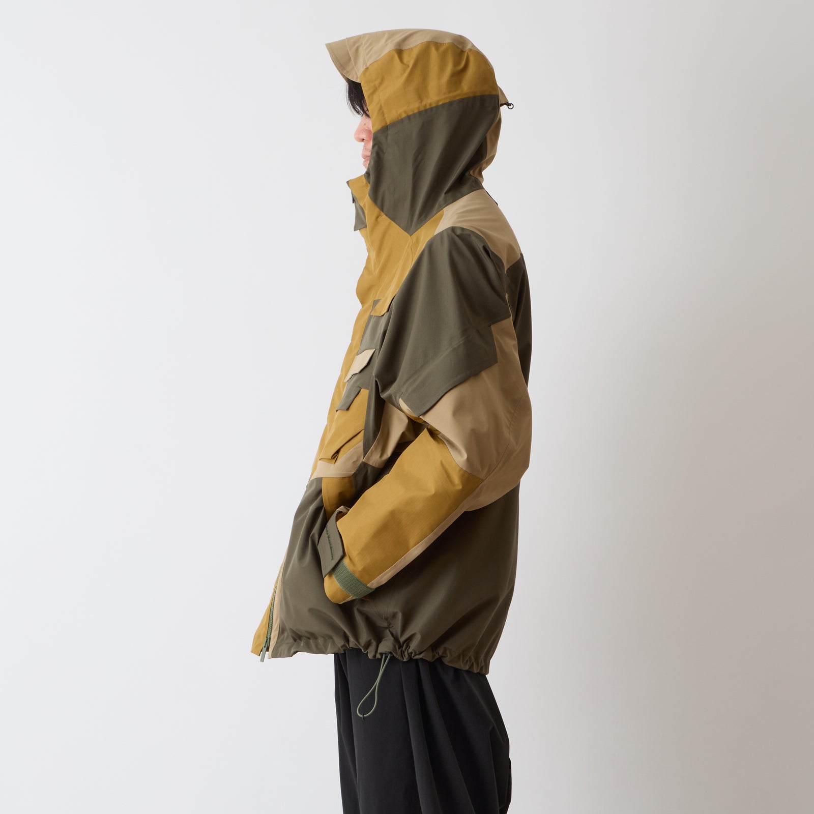 GORE-TEX LUGGAGE JACKET - White mountaineering®︎ – White