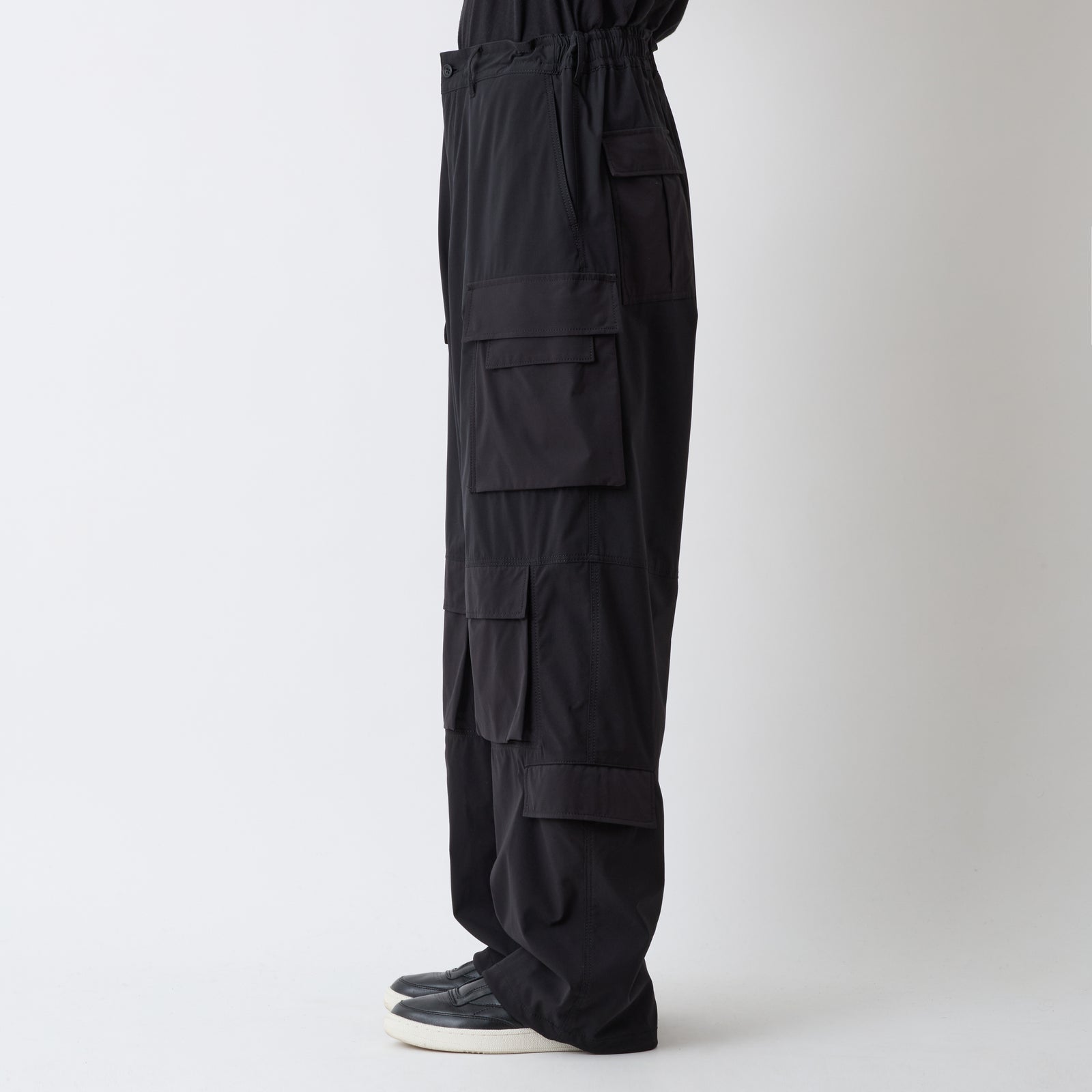 WIDE CARGO PANTS - White mountaineering®︎ – White Mountaineering