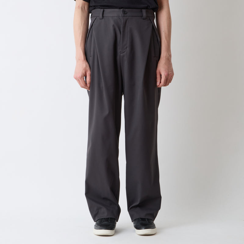 SOLOTEX 2 TUCK WIDE PANTS