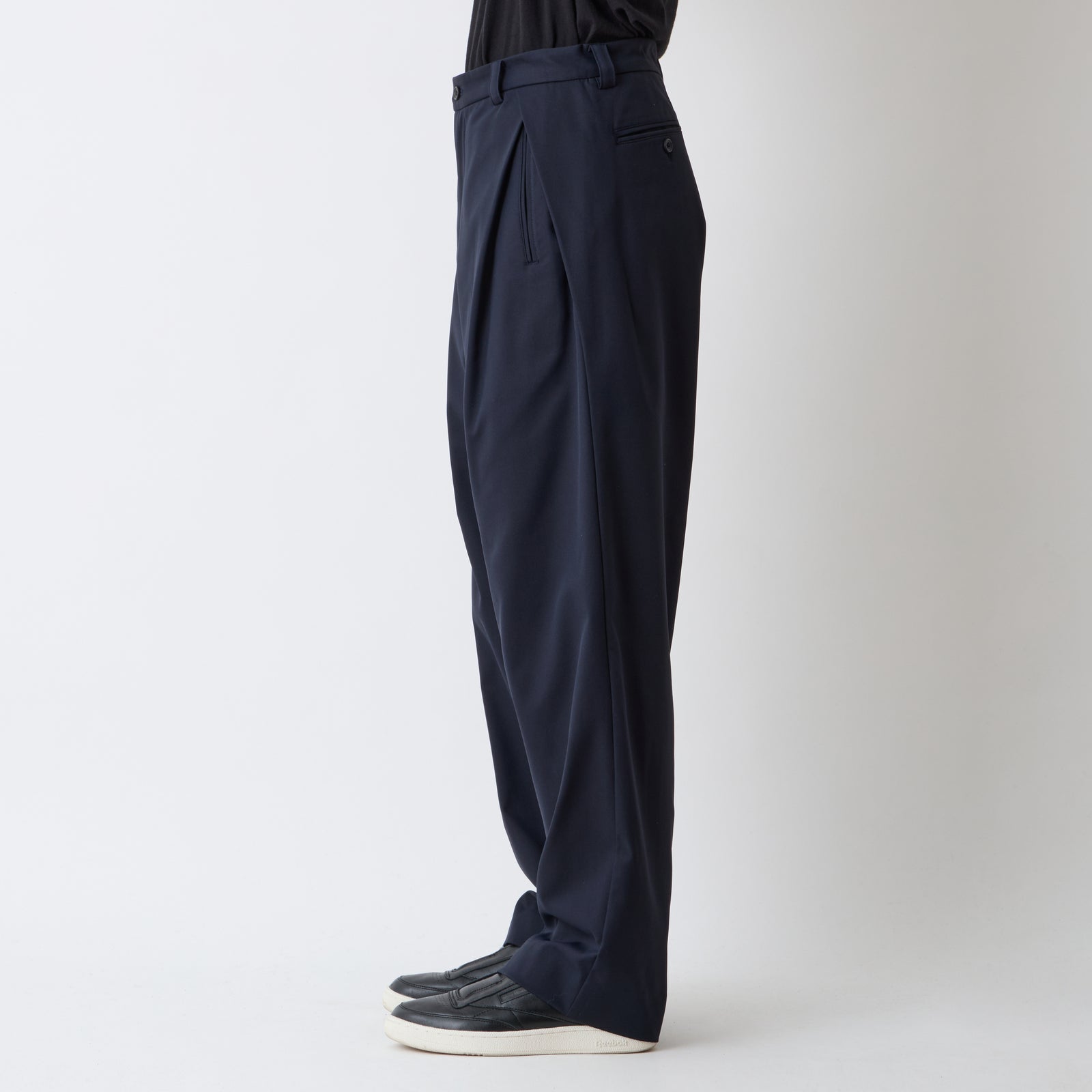 パンツ White Mountaineering SOLOTEX PANTS SOLOTEX 2 TUCK WIDE PANTS - White mountaineering®︎ – White