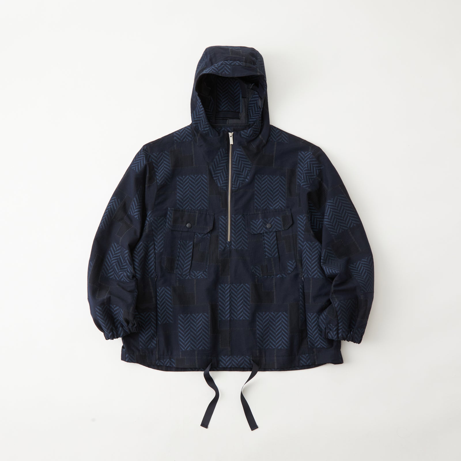 WIDE GUSSET SLEEVE PATCHWORK JACQUARD ANORAK - White