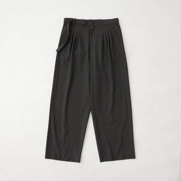 4 TUCK WIDE PANTS