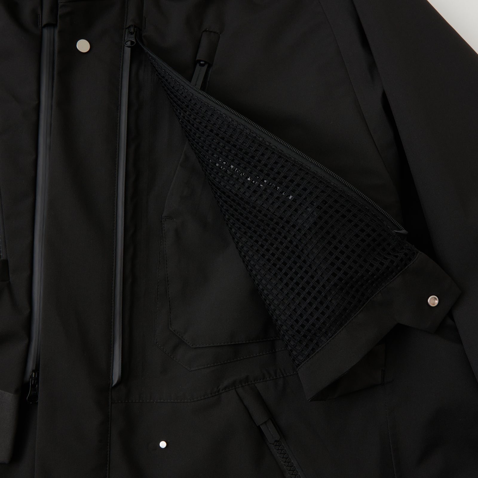 White Mountaineering ステンカラーコートGORE-TEX L GORE-TEX 3L COAT - White Mountaineering®︎ – White