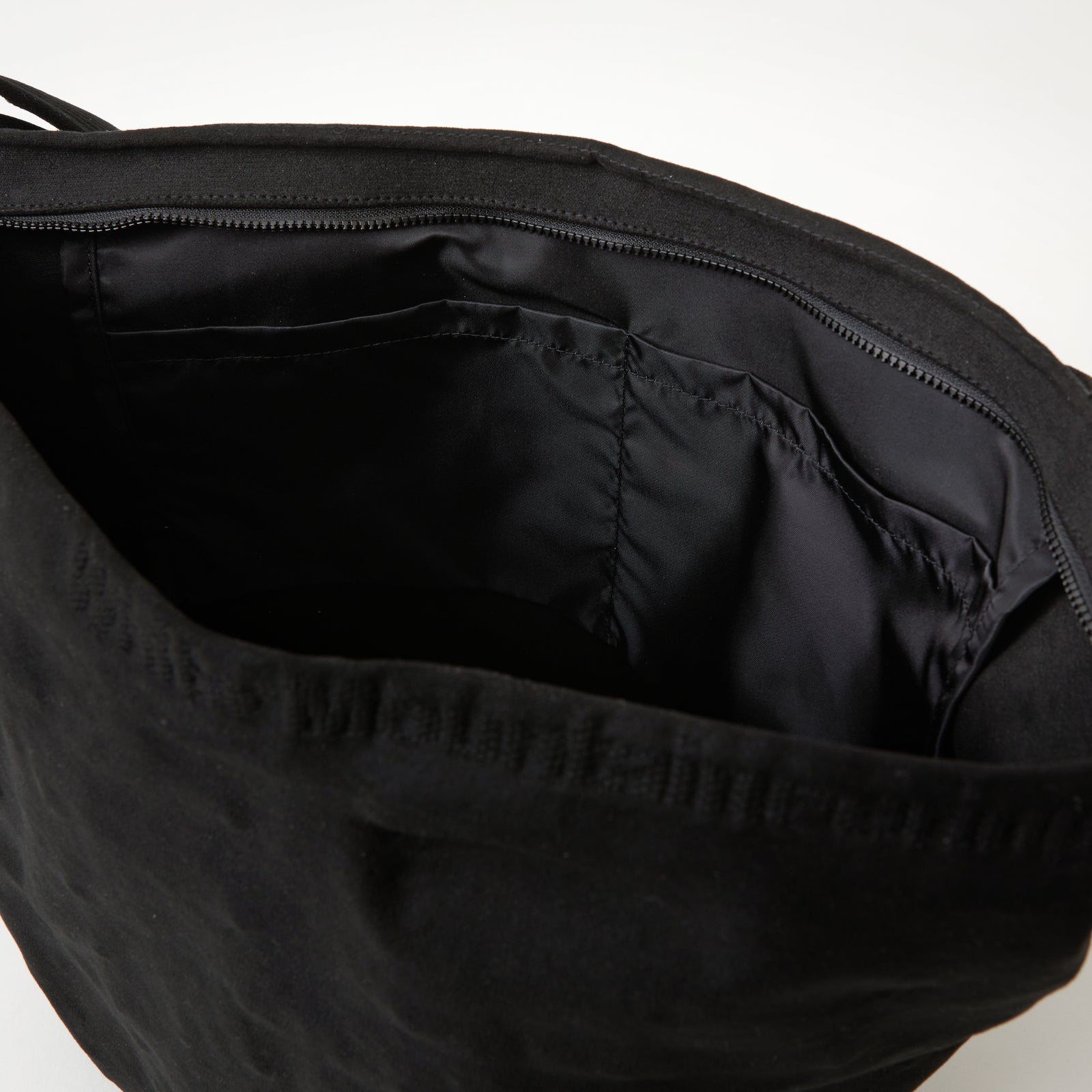 SHOULDER BAG - White mountaineering®︎ – White