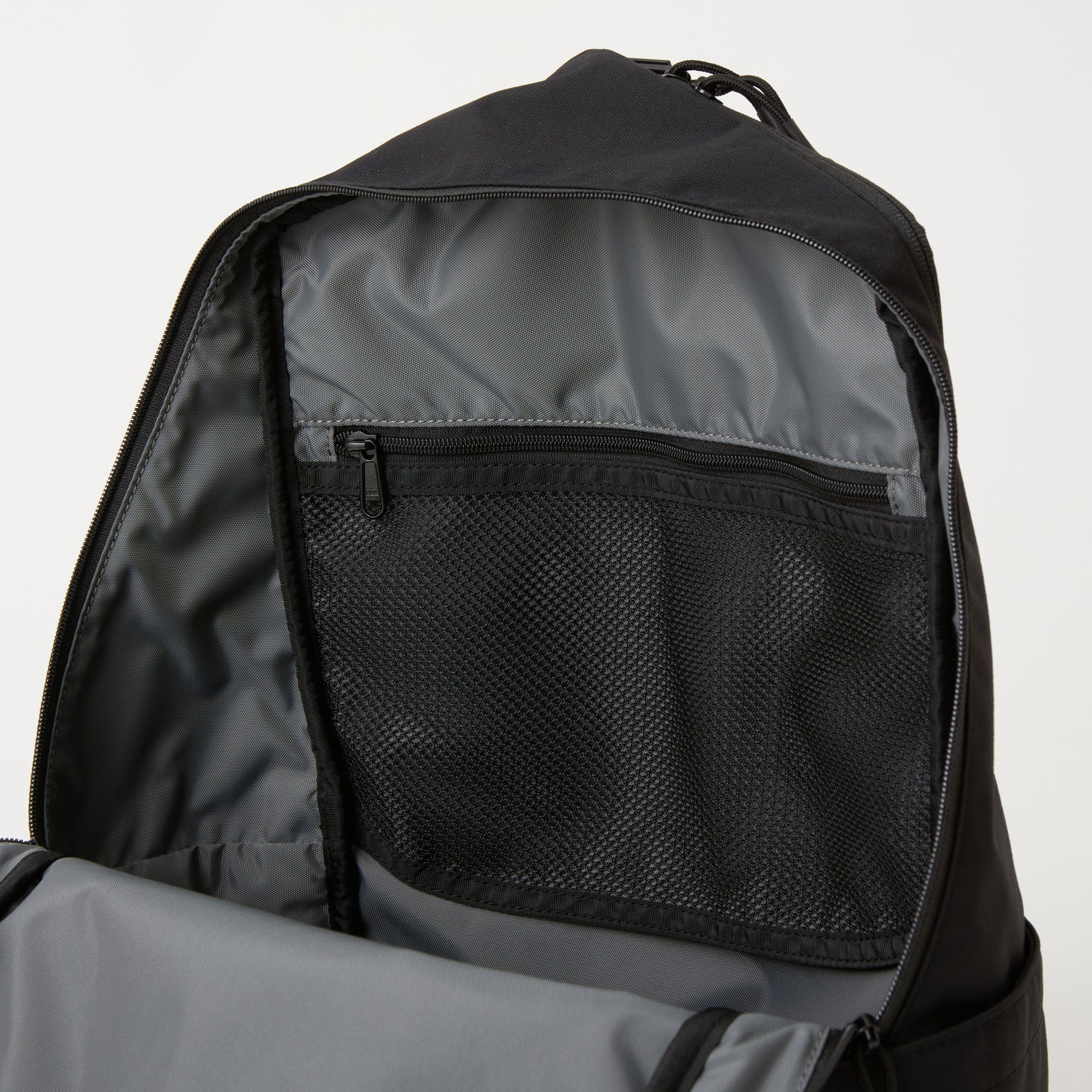 WM × BRIEFING URBAN GYM PACK - White mountaineering