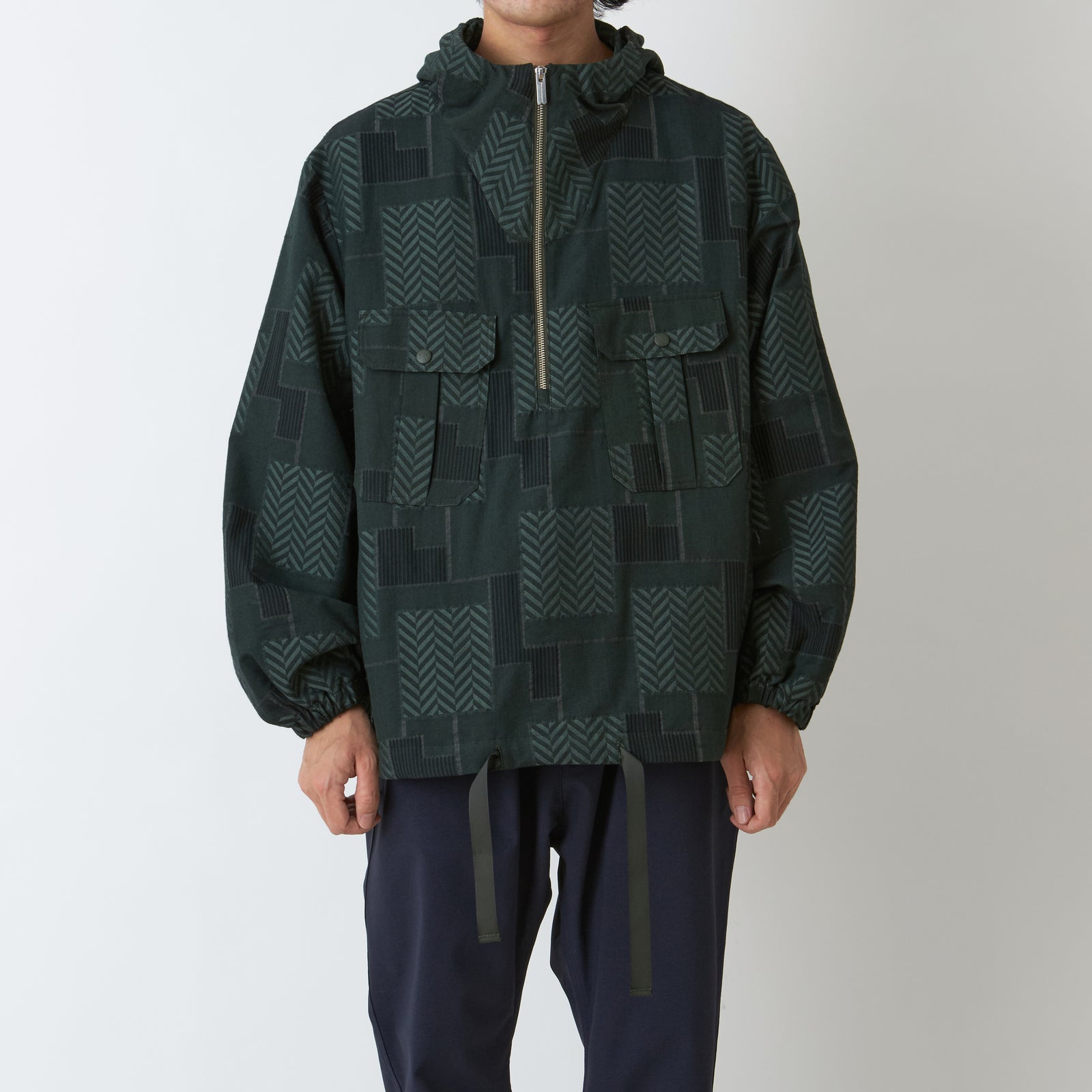 WHITE MOUNTAINEERING×Gloverall ナイロンコート 特別オファー Gloverall × Mountaineering White
