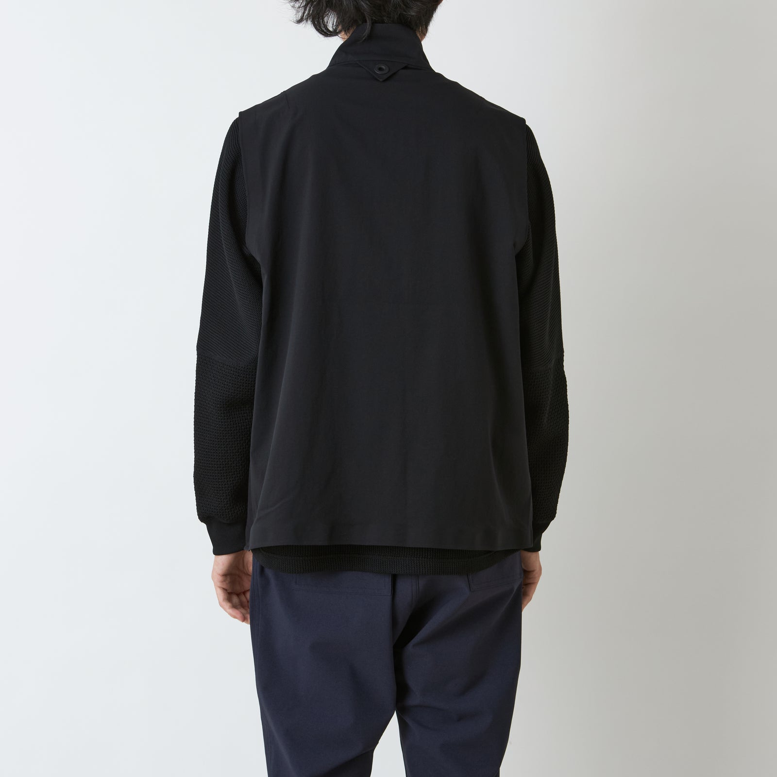【WHITE MOUNTAINEERING】シームレスダウンベスト（ブラック） 楽天市場】White Mountaineering × TAION ホワイトマウンテニア