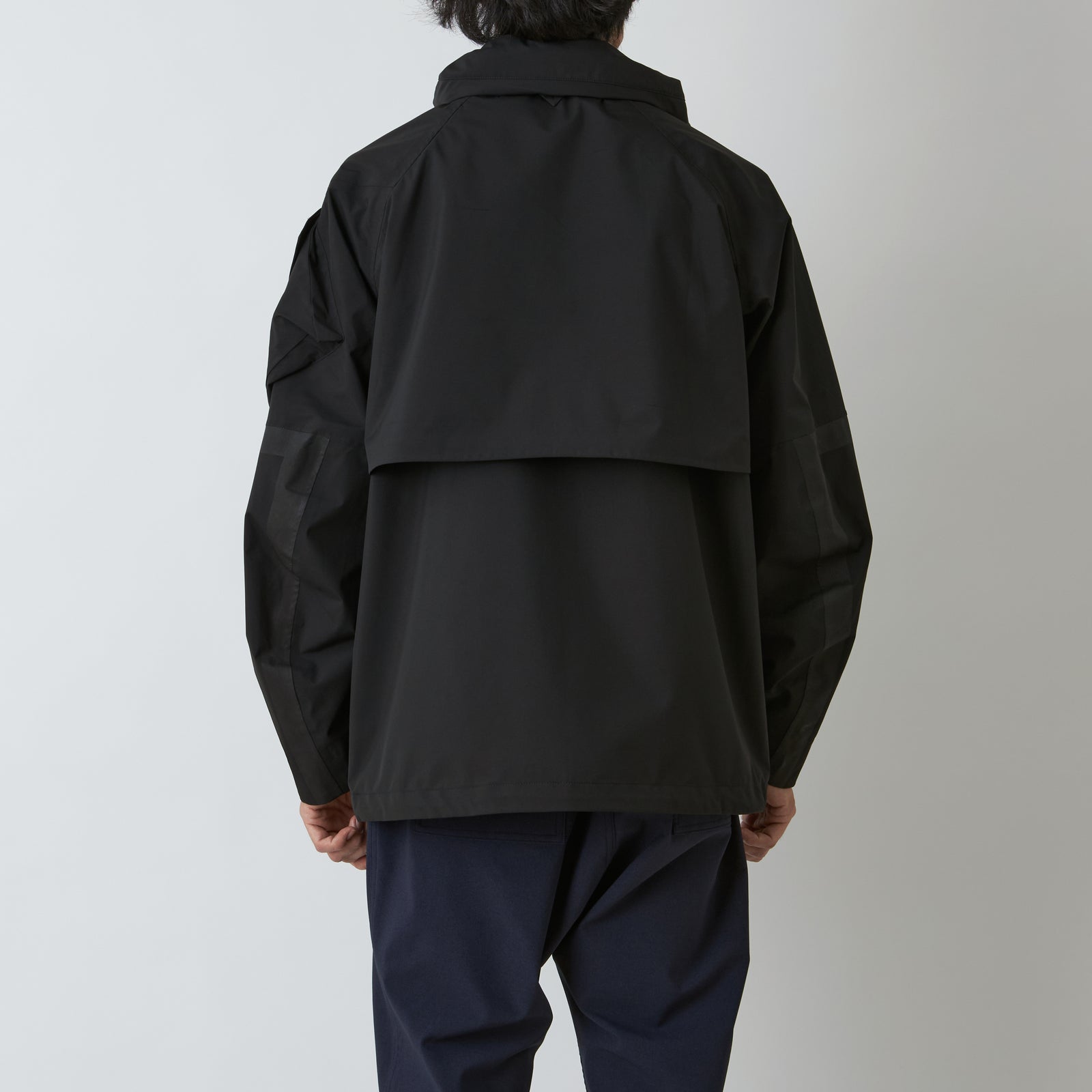 WHITE MOUNTAINEERING - 新品 BURTON thirteen GORE-TEX ジャケット L GORE-TEX JACKET - White Mountaineering®︎ – White