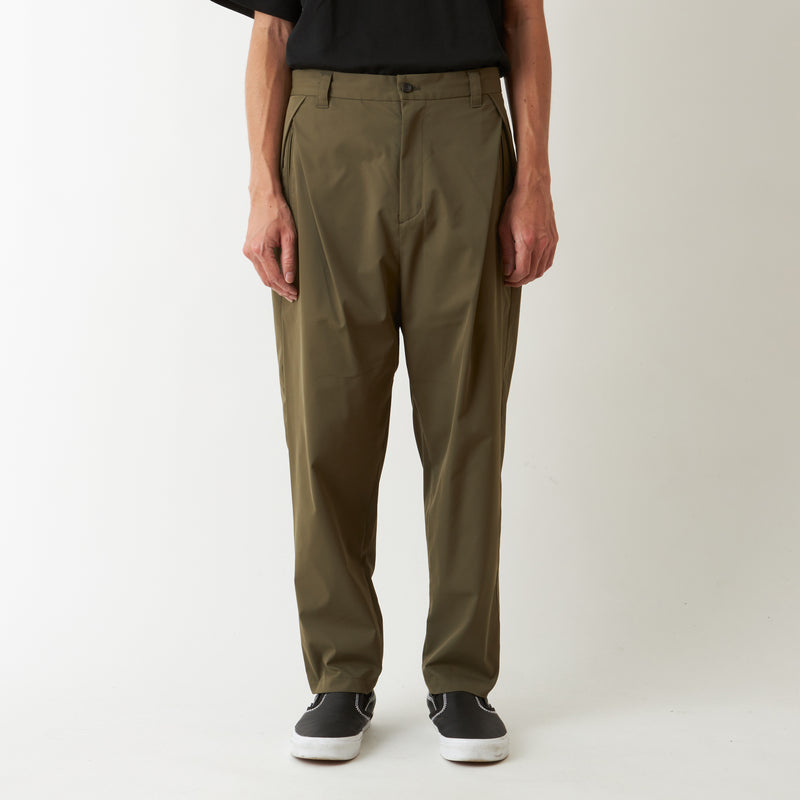 SOLOTEX TAPERED 2 TUCK PANTS