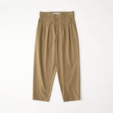 8 TUCK TAPERED PANTS