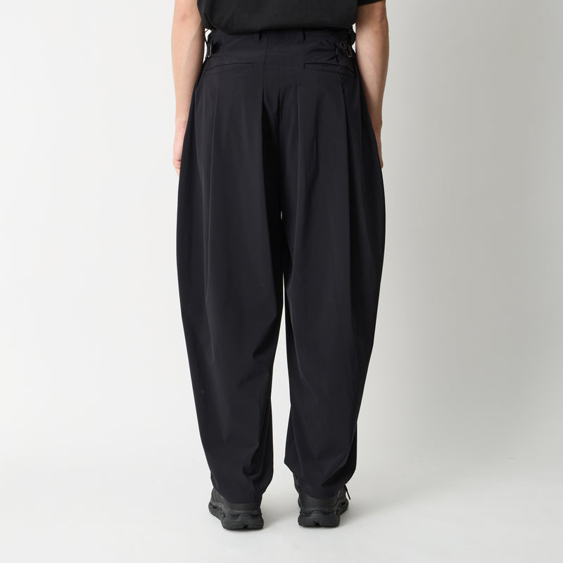 8 TUCK WIDE TAPERED PANTS - White Mountaineering®︎ – White