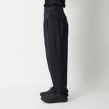 8 TUCK TAPERED PANTS