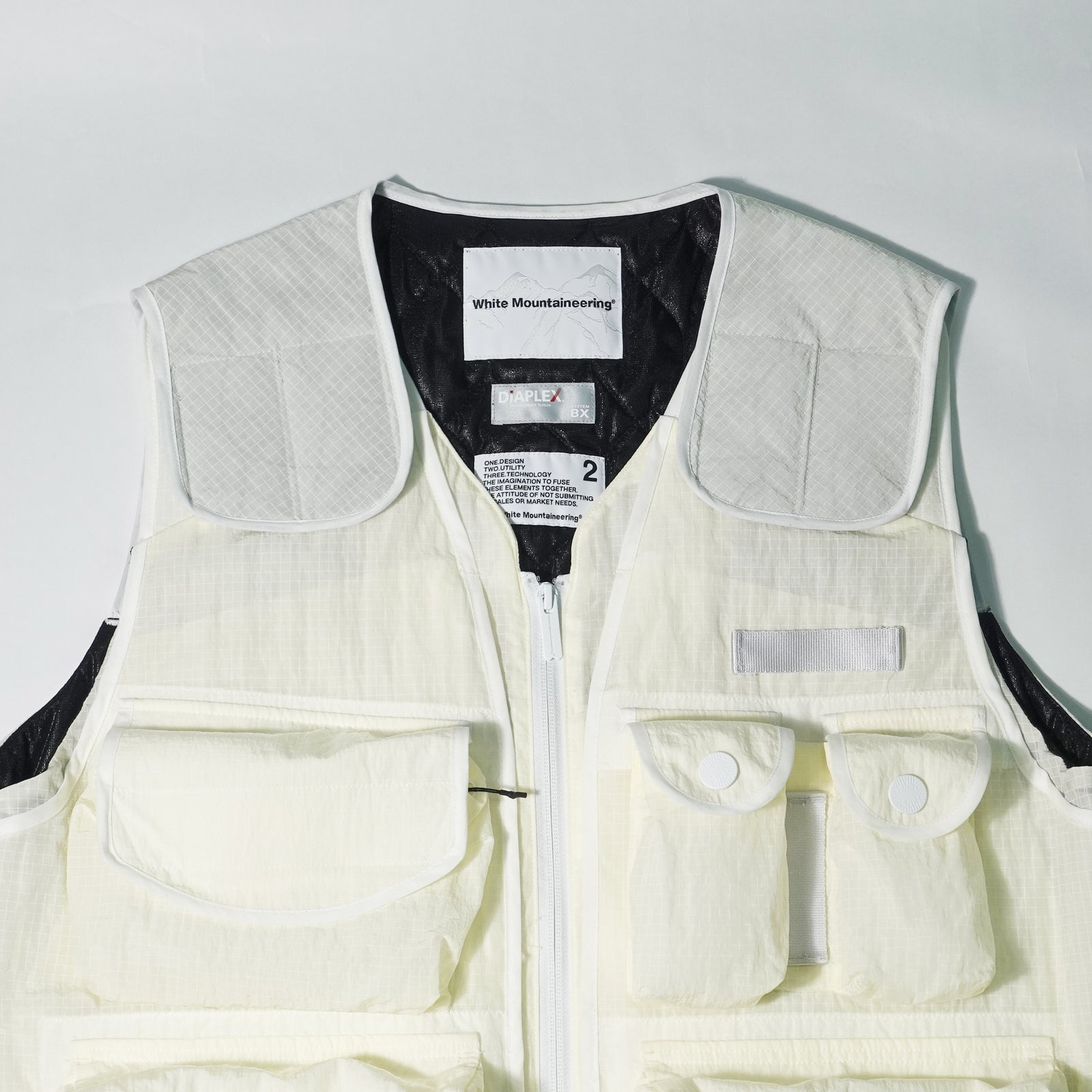 DiAPLEX RIP STOP LUGGAGE VEST - White mountaineering®︎ – White