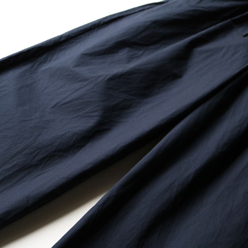 2 TUCKED WIDE PANTS